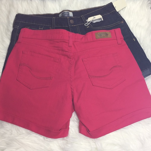 🎉Levi’s Signature Short Lot Of 2 Size 6 - Picture 2 of 5